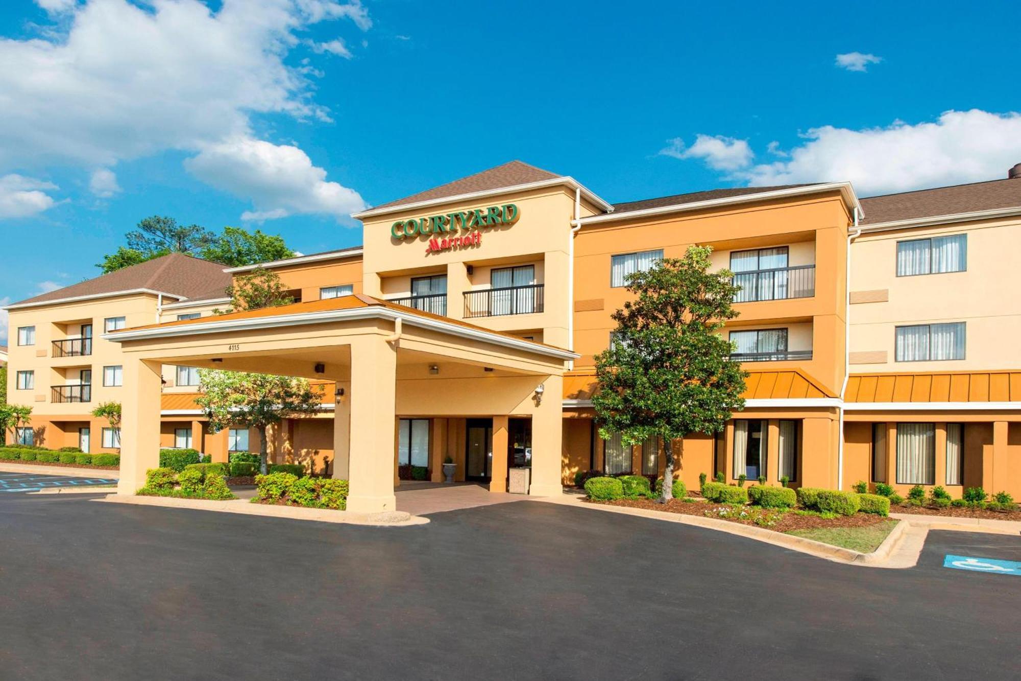 Courtyard Tuscaloosa Hotel Exterior foto